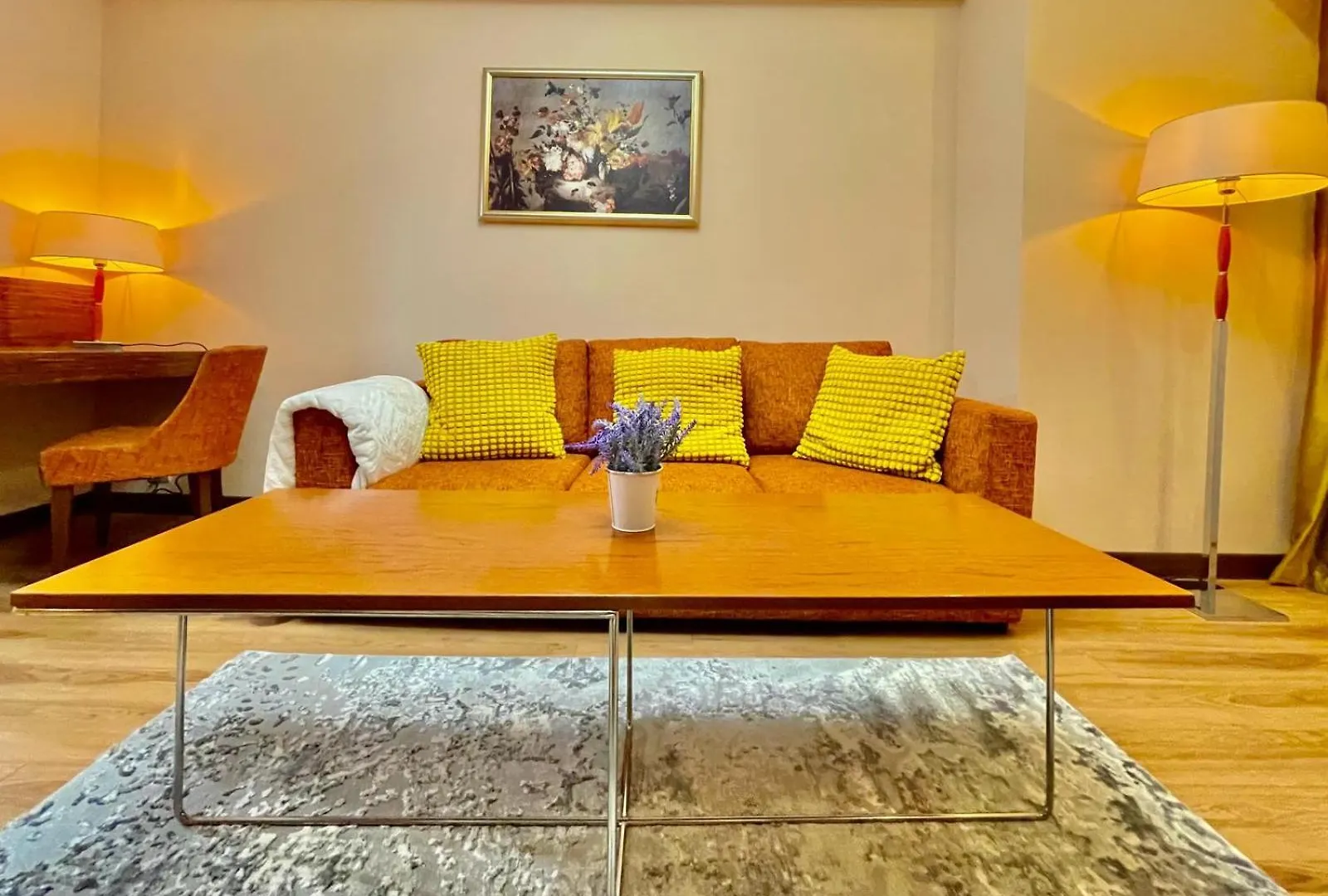 Royal Studio Apartment With A Perfect View - Yamaluxe Bucharest
