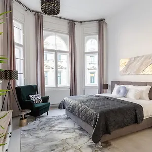  Apartament Lh Gallery Ungaria